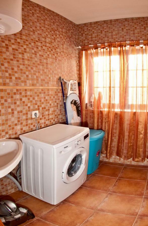 Fcg20, Famara Beach Dış mekan fotoğraf